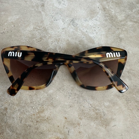 Miu Miu Tortoise Shell Sunglasses with Velvet Case - Picture 3 of 8